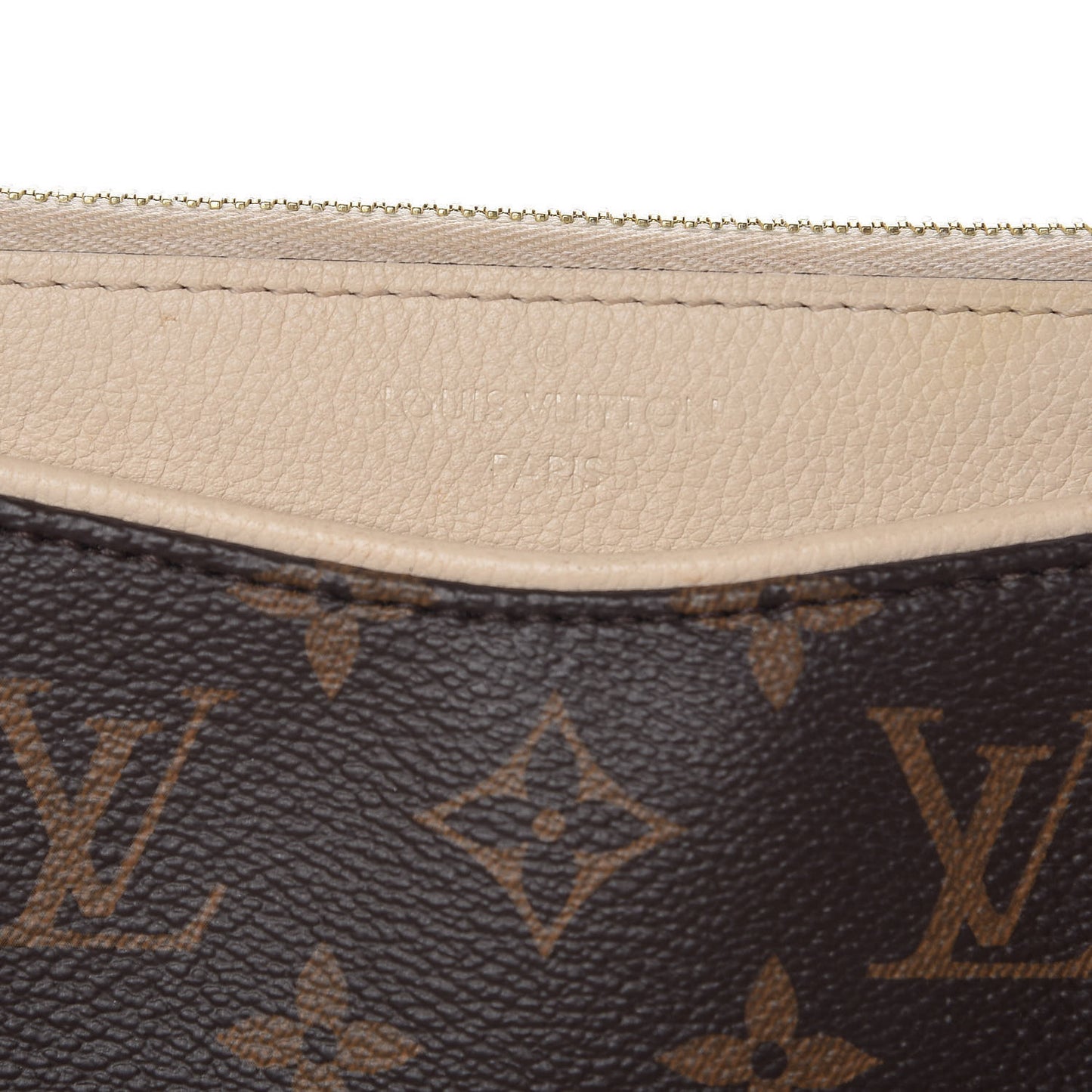 Monogram Pallas Full Creme