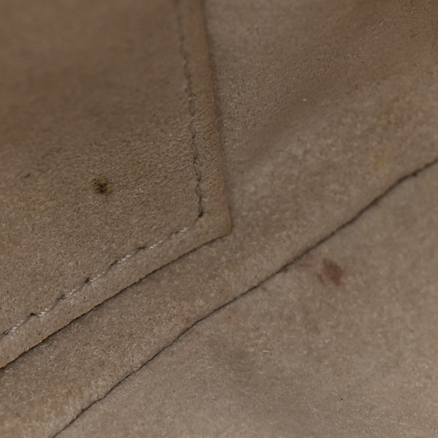 Epi Montaigne Clutch Ivory