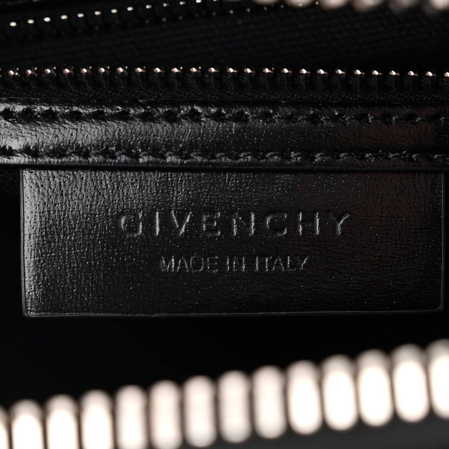 Shiny Lord Calfskin Mini Antigona Black