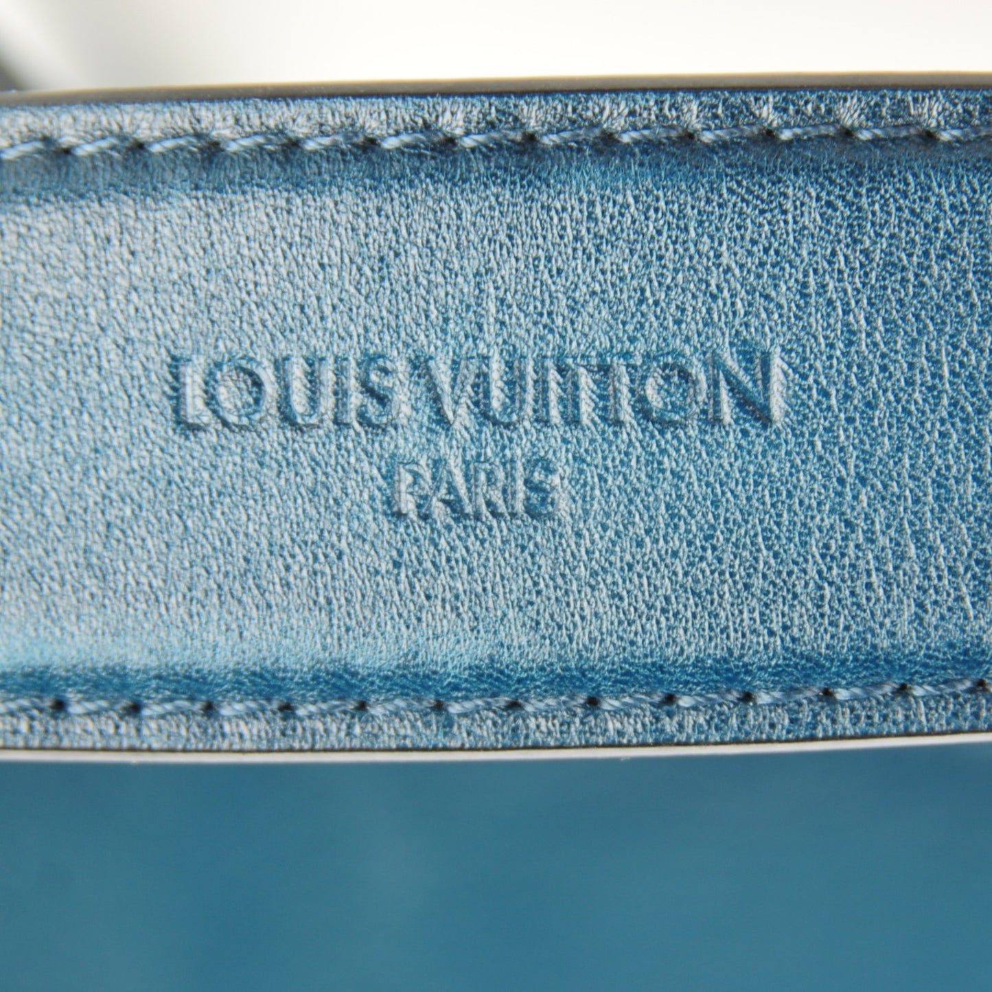 Smooth Calfskin NN14 Cuir Nuance GM Blue