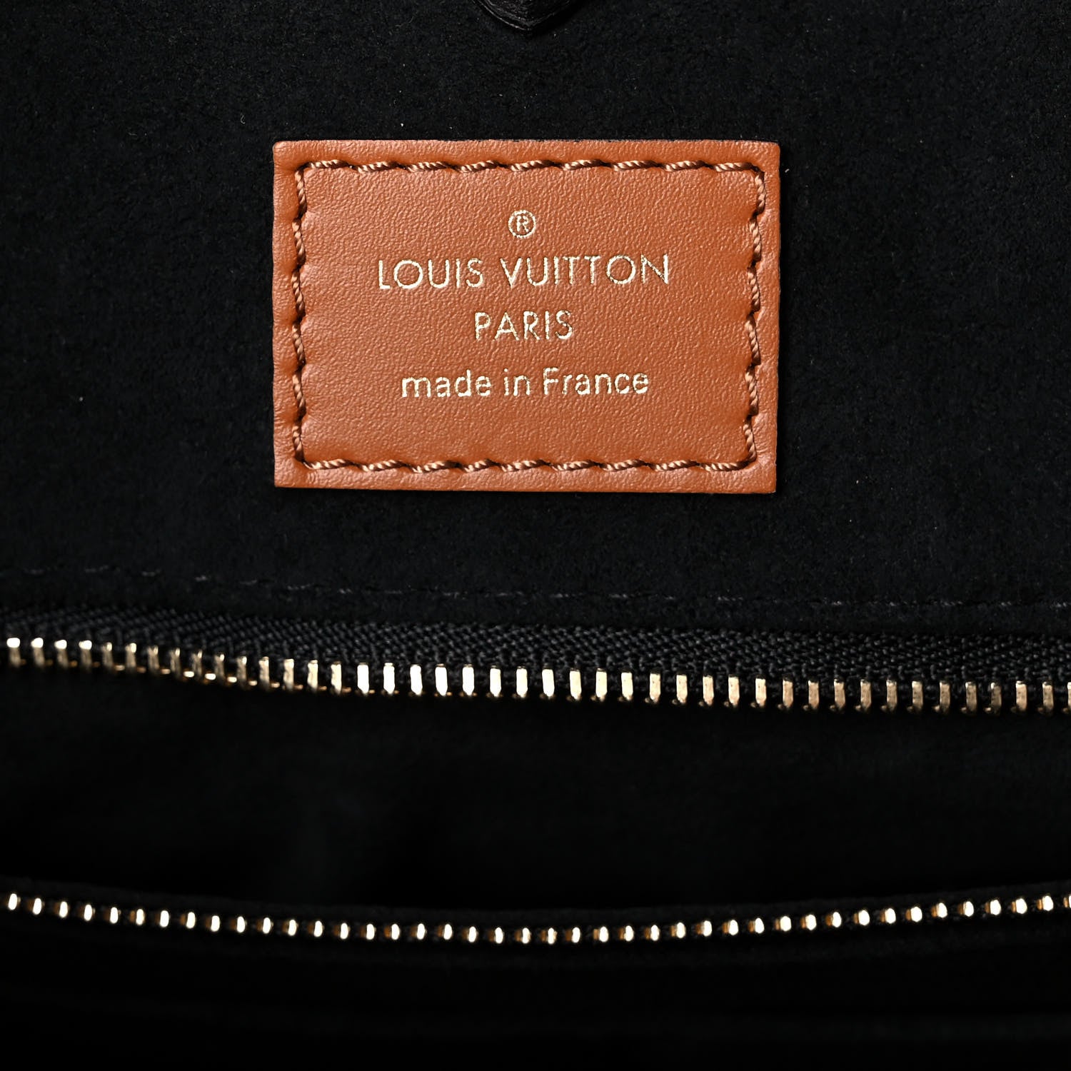 Louis Vuitton Empreinte Monogram Giant Wild At Heart Onthego MM Black 5 of 8