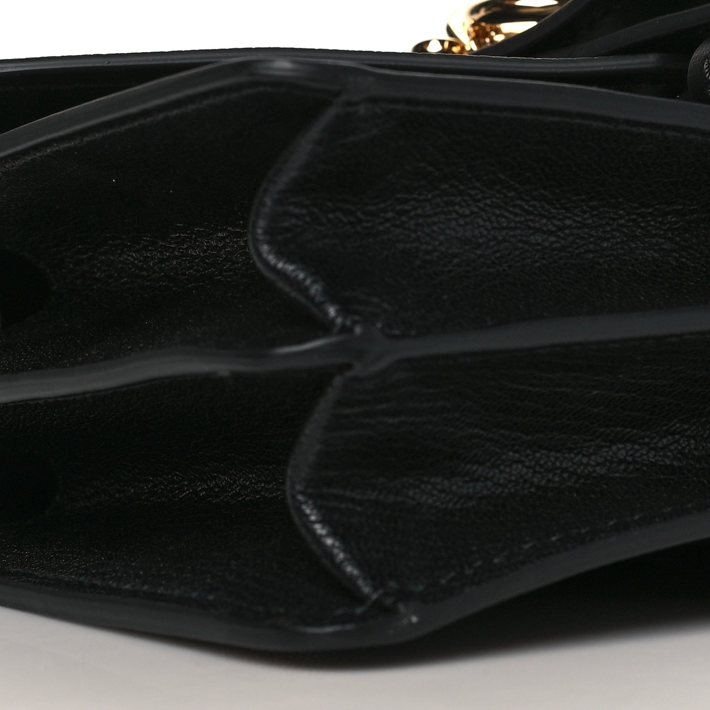 Shiny Goatskin Calfskin Aby Chain Shoulder Bag Black