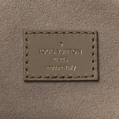 Louis Vuitton Empreinte Monogram Giant Vanity PM Tourterelle 5 of 9