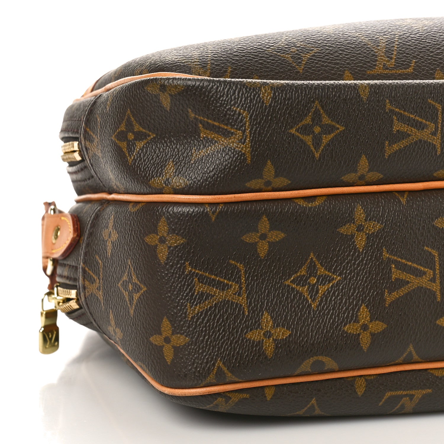 Louis Vuitton Monogram Reporter PM 7 of 9