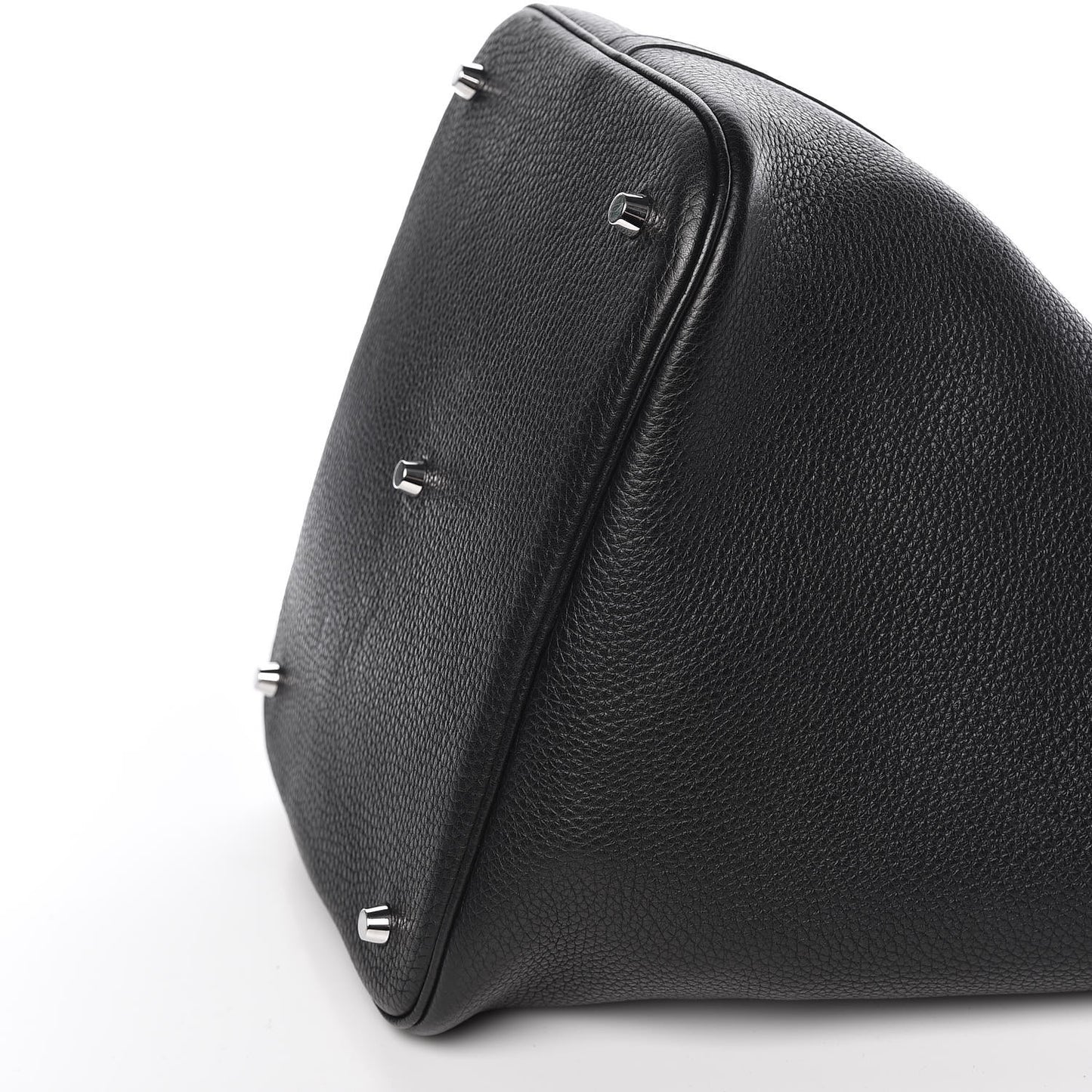 Taurillon Clemence Picotin Lock 26 GM Black