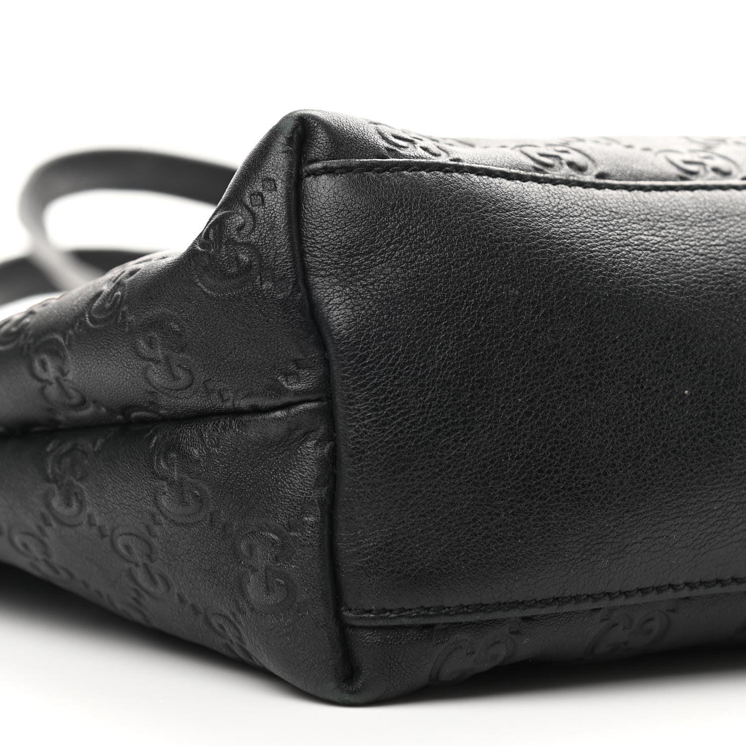 Gucci Guccissima Medium Zippered Shopping Tote Black 8 of 12