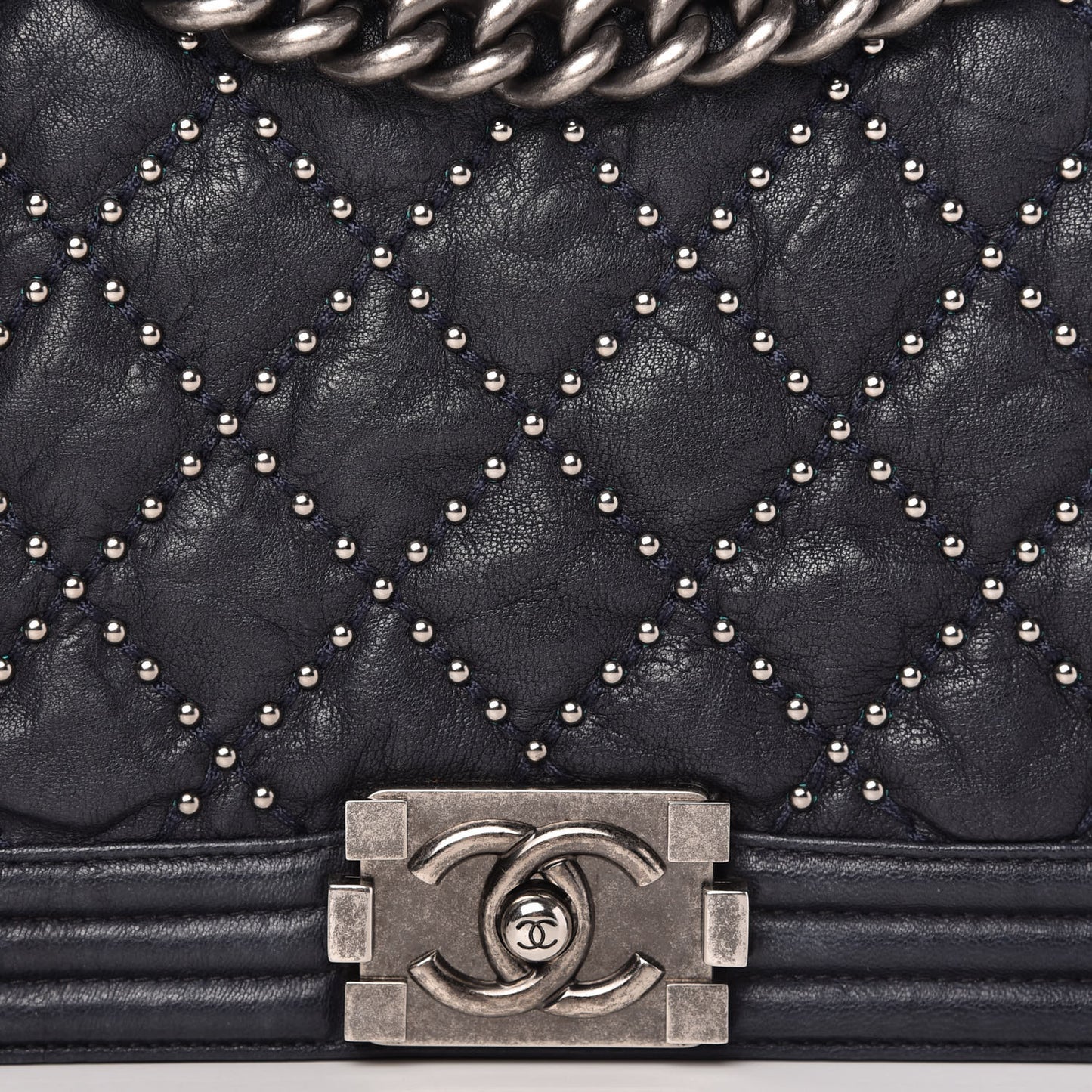 Crumpled Lambskin New Medium Studded Boy Flap Navy