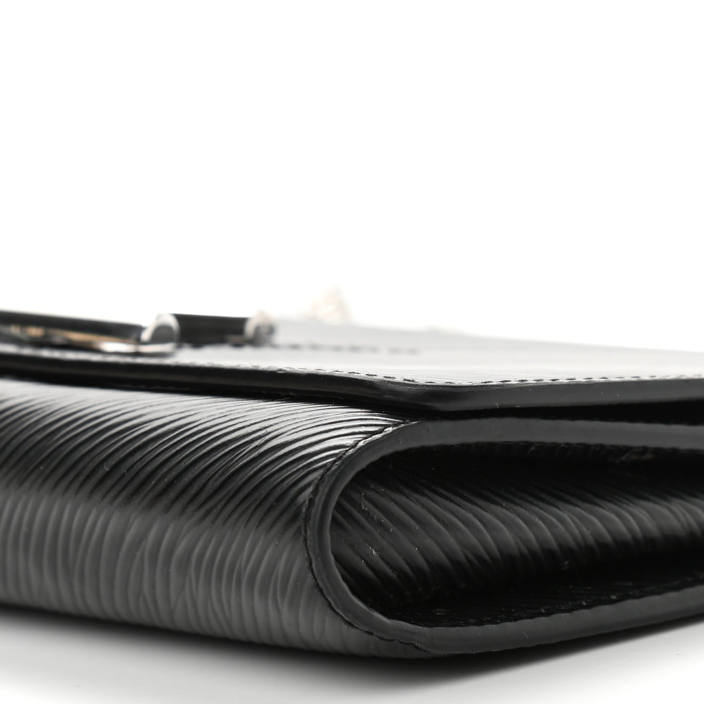 Epi Twist Chain Wallet Black