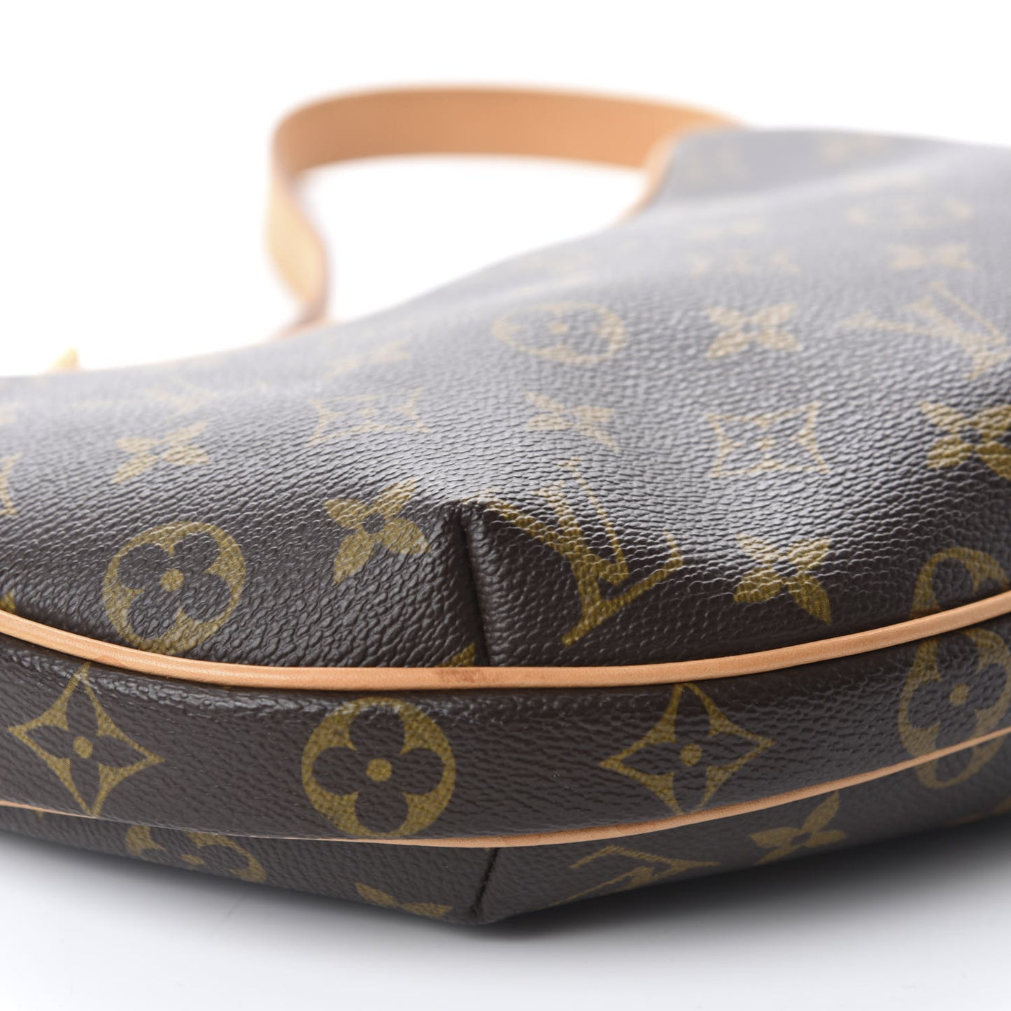 Monogram Croissant PM