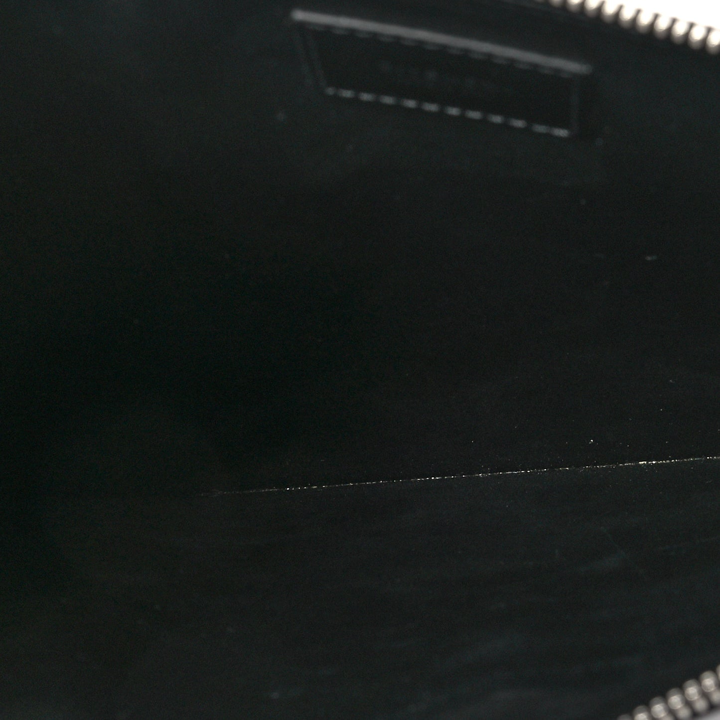 Smooth Calfskin Medium Star Pouch Black