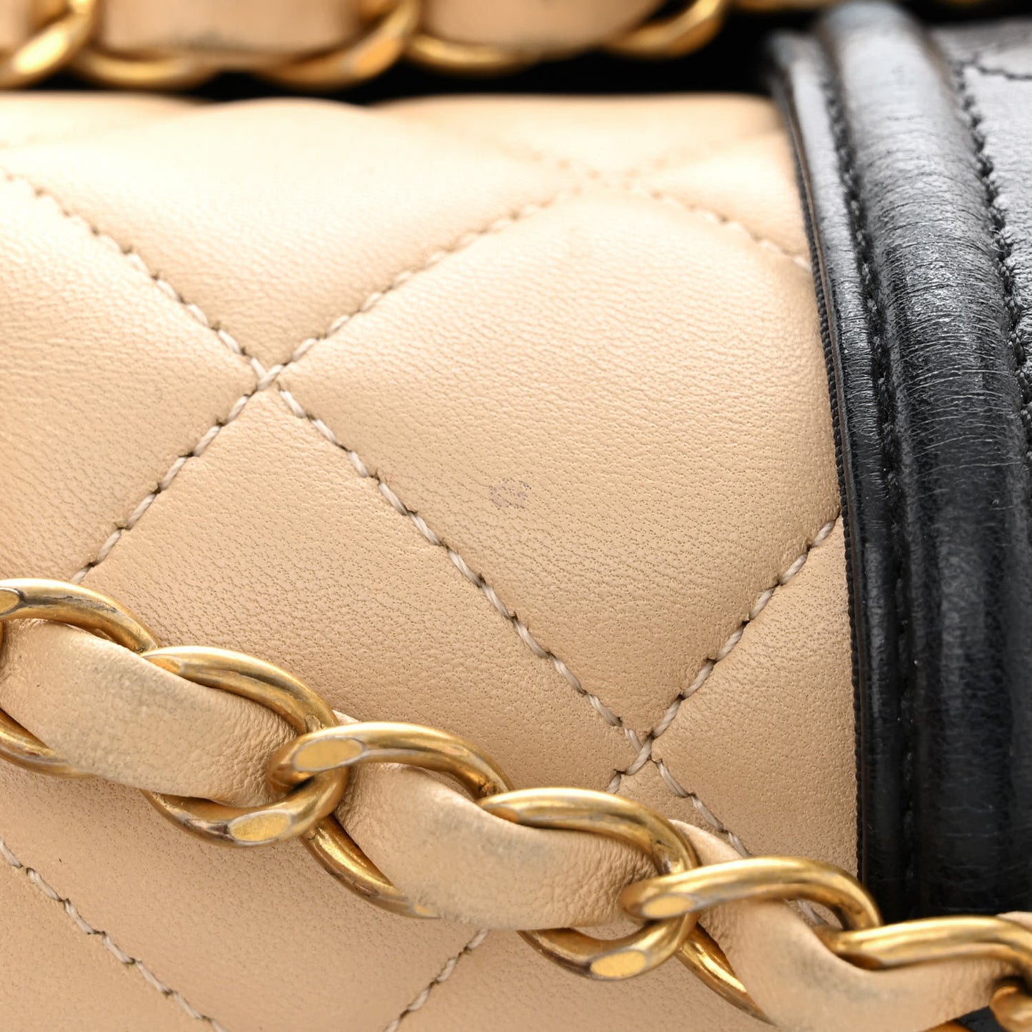 Lambskin Quilted Large Elegant CC Flap Beige Black