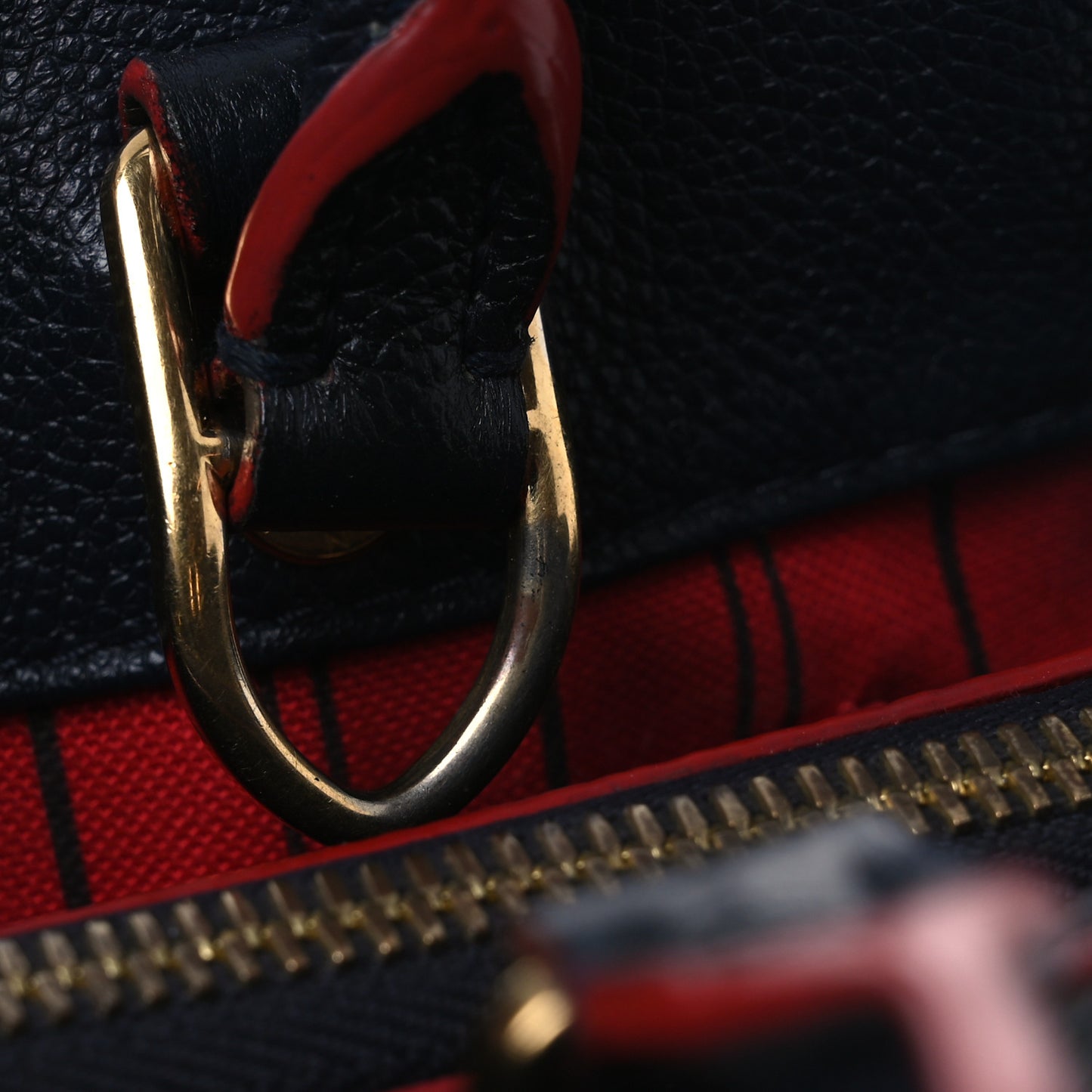 Empreinte Montaigne BB Marine Rouge