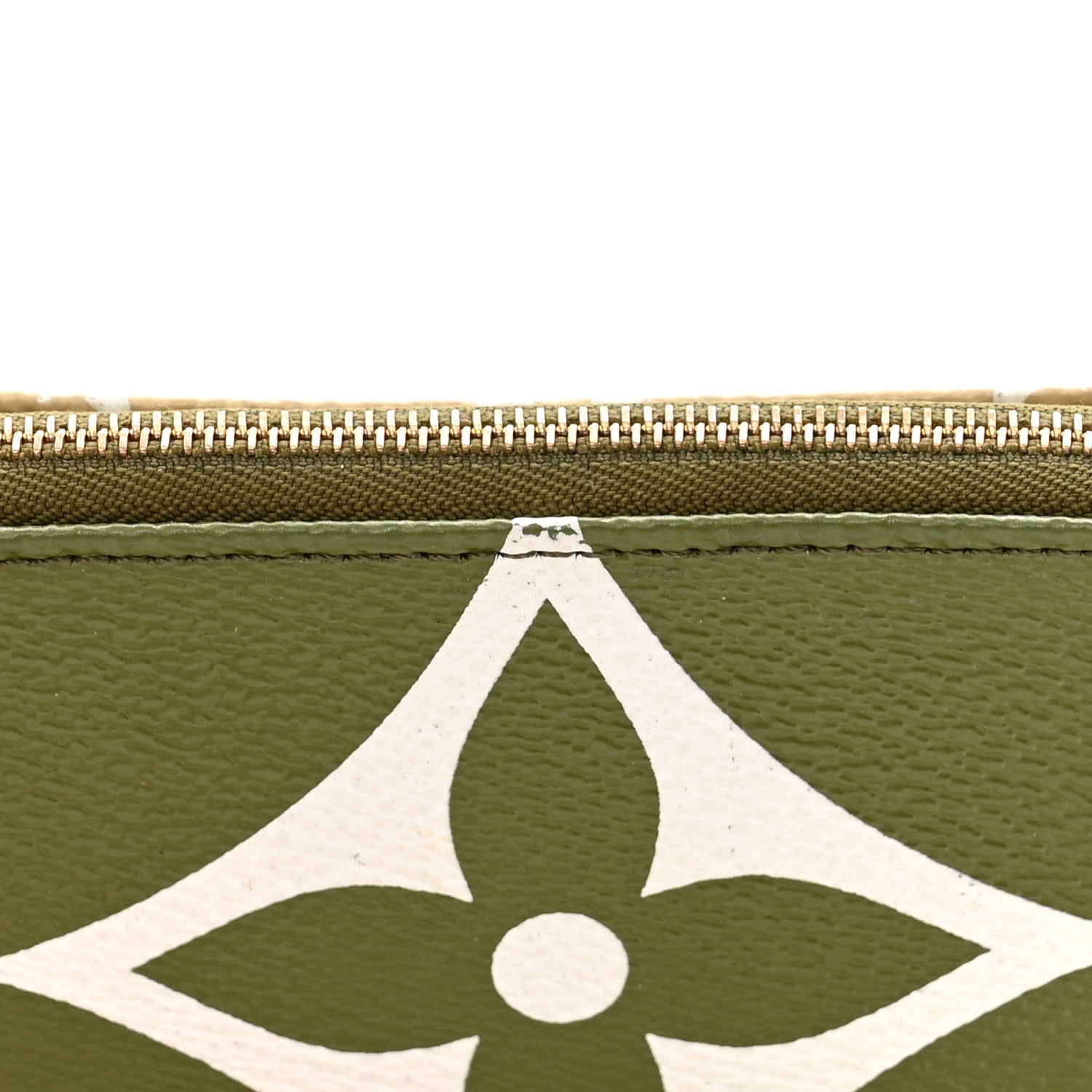 Louis Vuitton Monogram Giant Micro Pochette Accessories Kaki White 10 of 15
