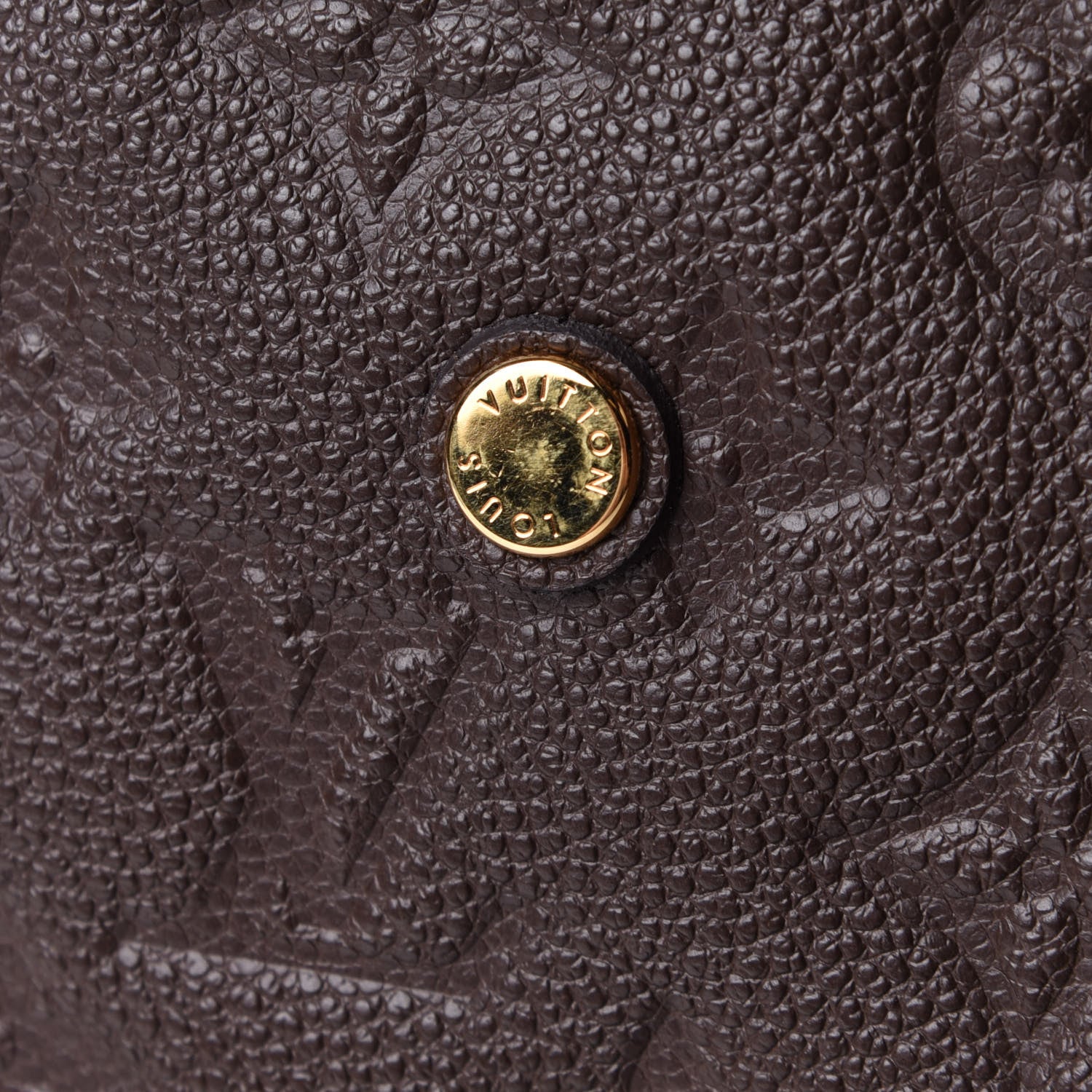 Louis Vuitton Empreinte Montaigne MM Terre 12 of 12