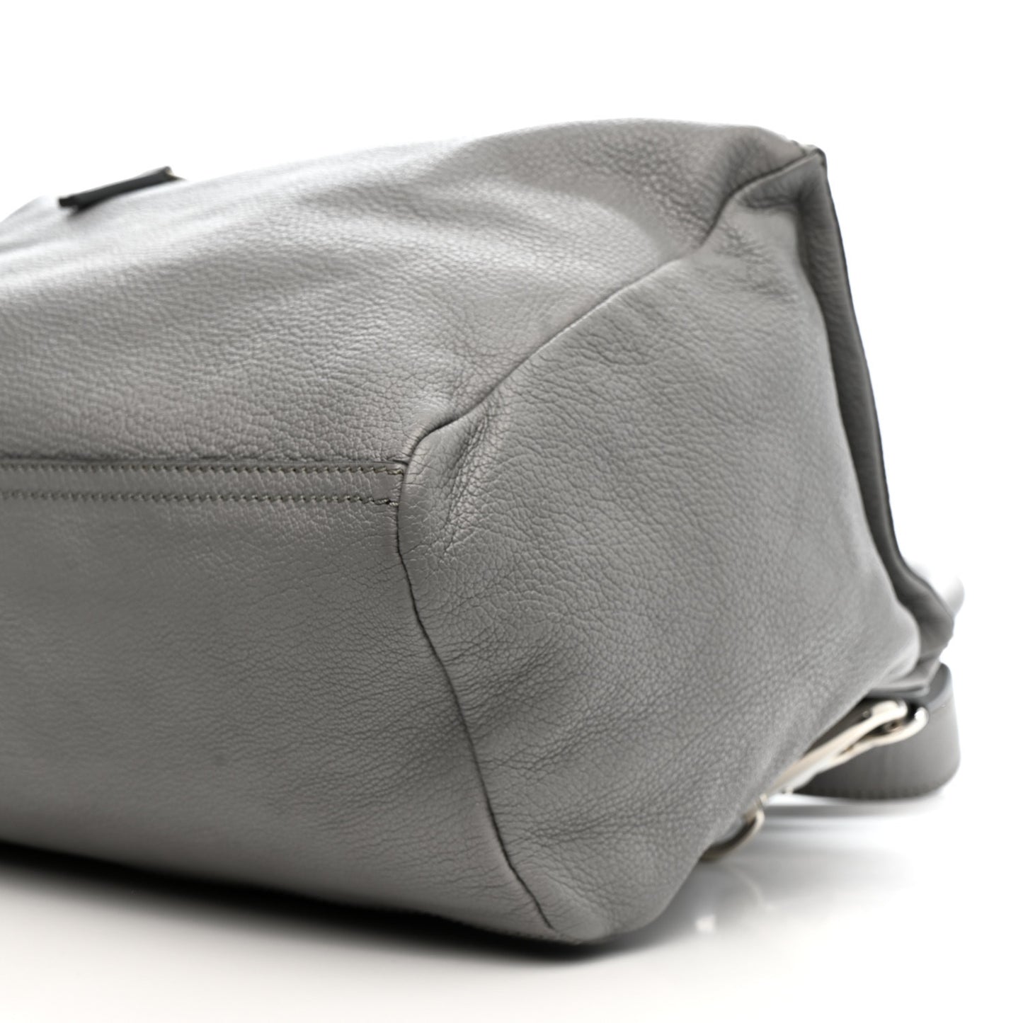 Sugar Goatskin Medium Pandora Pearl Grey