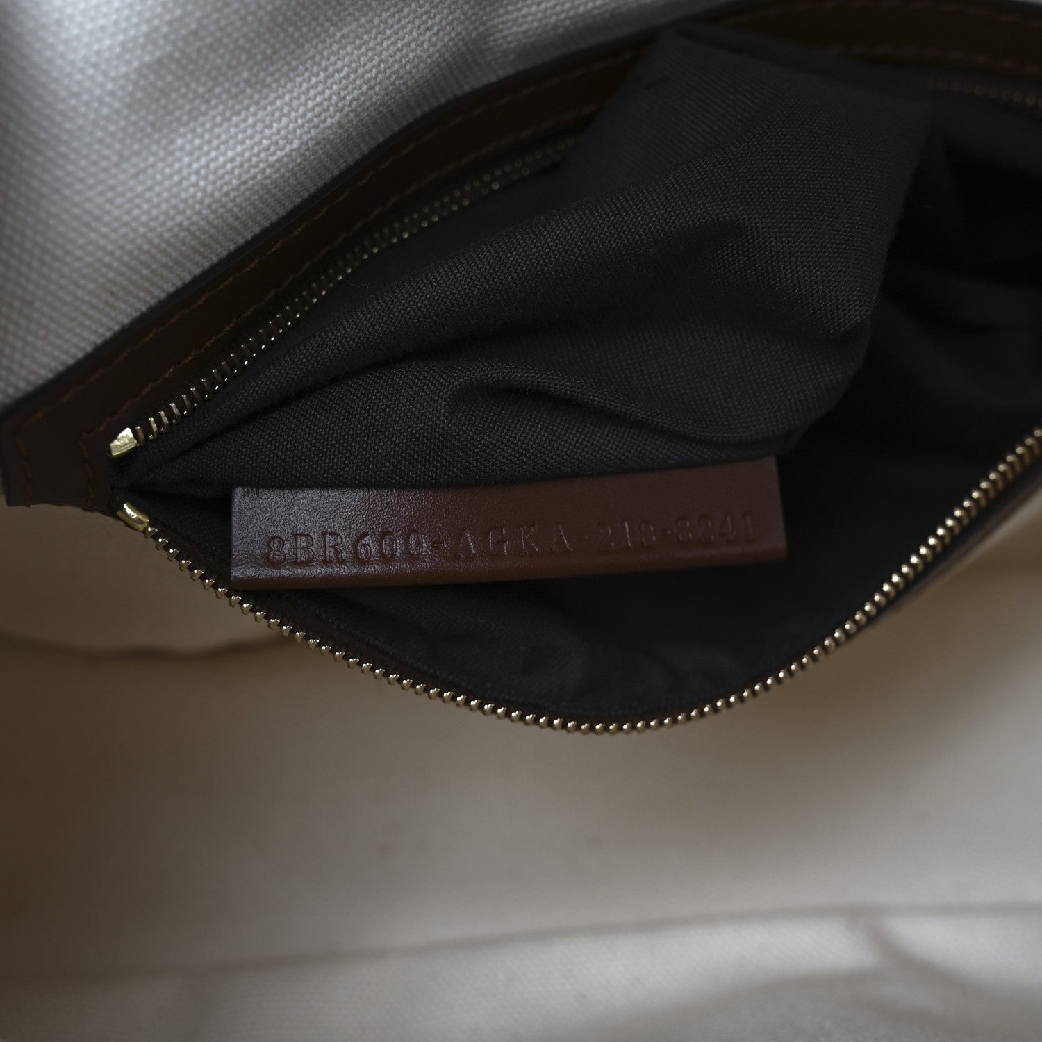 Fendi X SARA COLEMAN Canvas Vitello King Seta FF Fish Eye Embroidered Baguette Grezzo Multicolor Ghianda 7 of 10