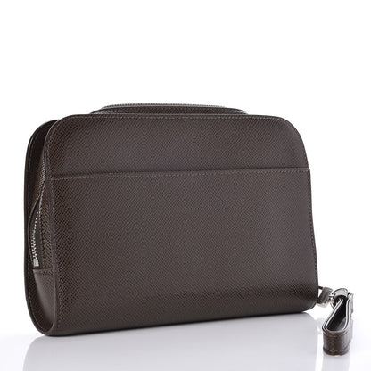 Louis Vuitton Taiga Baikal Pochette Grizzli 4 of 7