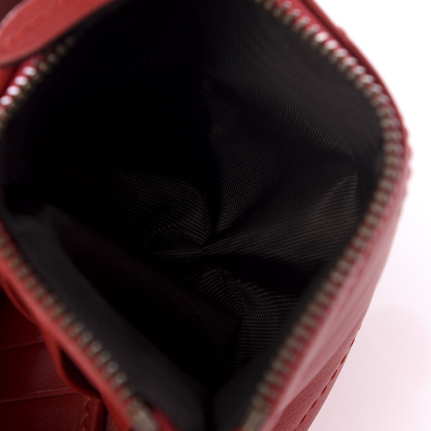 Calfskin Matelasse GG Marmont Wallet Hibiscus Red
