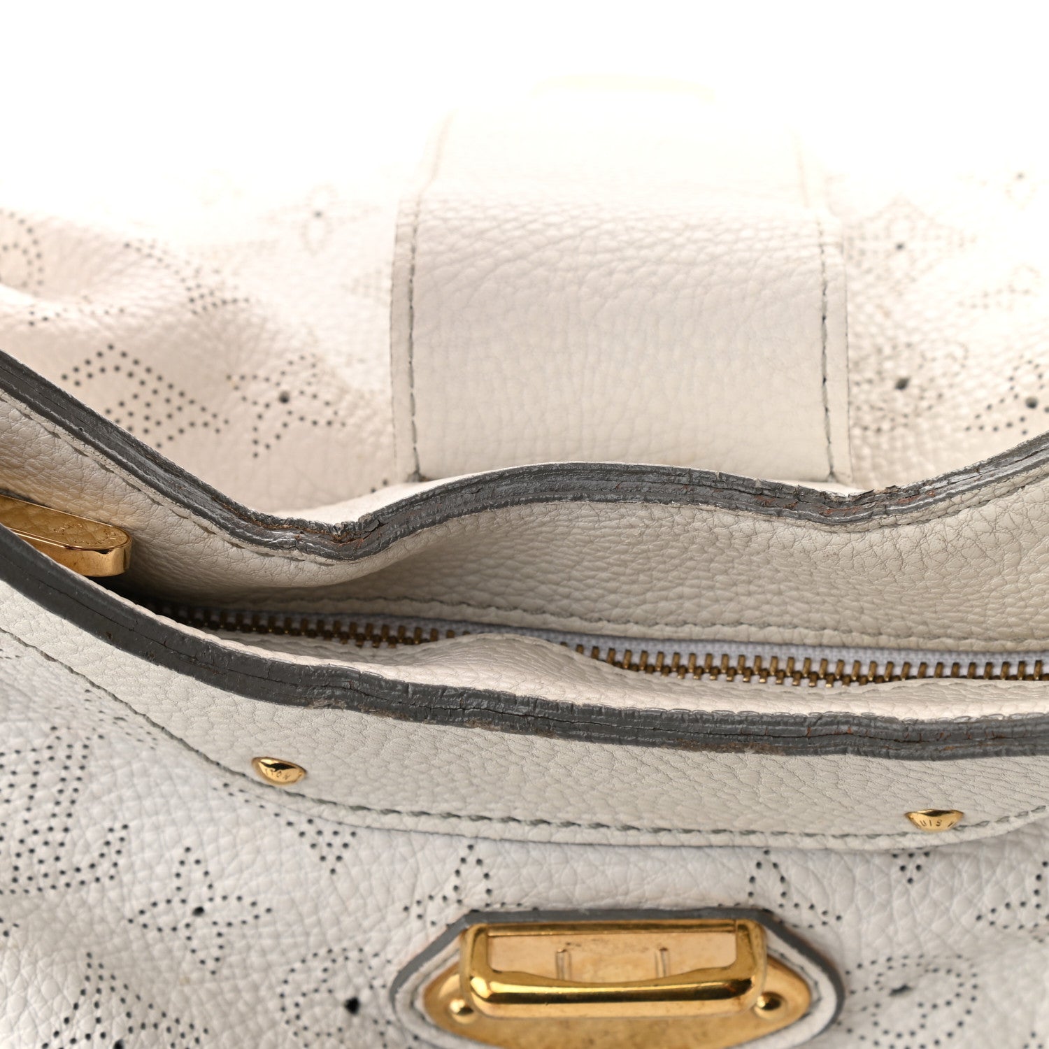Louis Vuitton Mahina Solar PM White 12 of 17