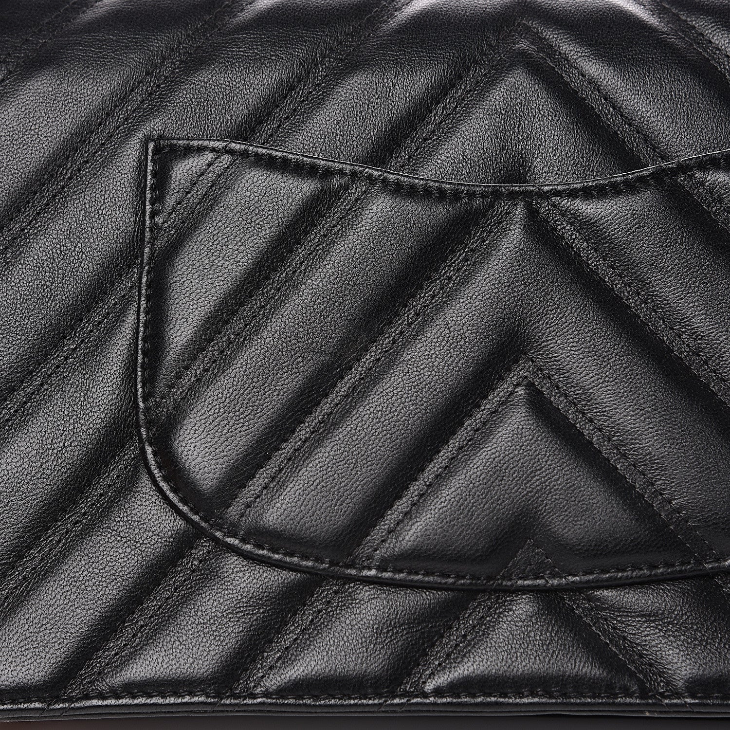 Chanel Lambskin Chevron Quilted Flap Black 13 of 13