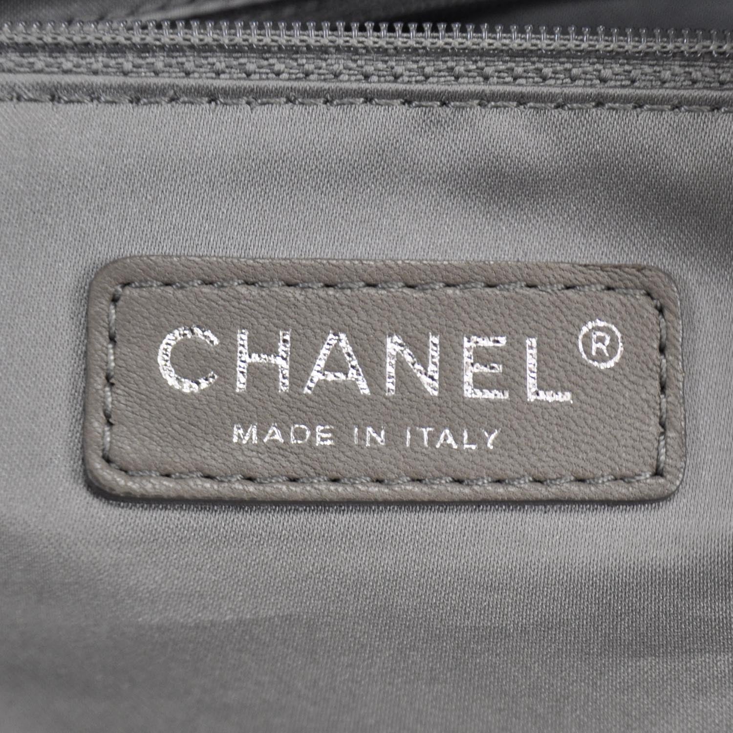 Chanel Leather Twisted Large Tote Black 7 of 9