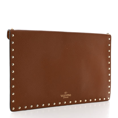 Valentino Garavani Pebbled Calfskin Large Rockstud Envelope Clutch Light Cuir 3 of 7