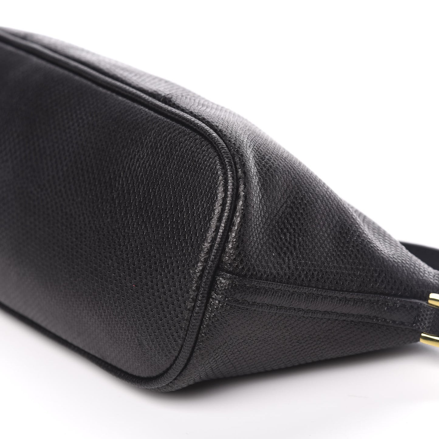 Calfskin Lizard Embossed Boat Pochette Black