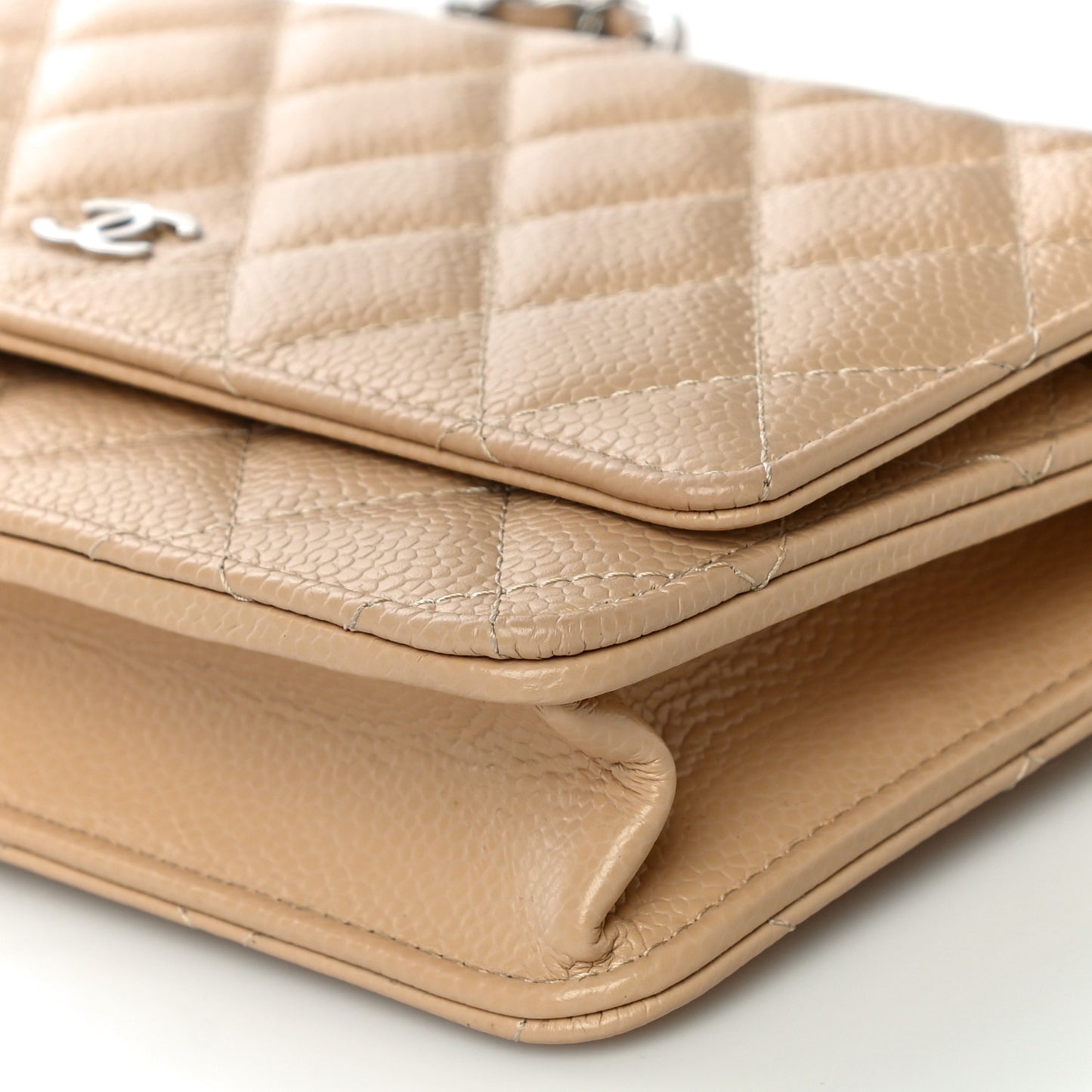Caviar Quilted Wallet On Chain WOC Beige