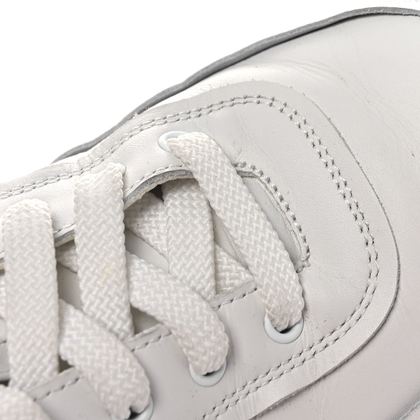 Calfskin CC Womens Sneakers 38 White Black