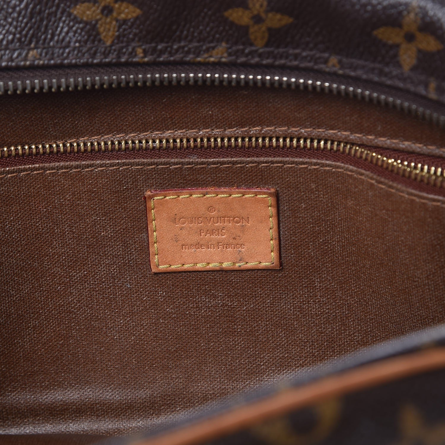 Louis Vuitton Monogram Toiletry Bag 25 6 of 10