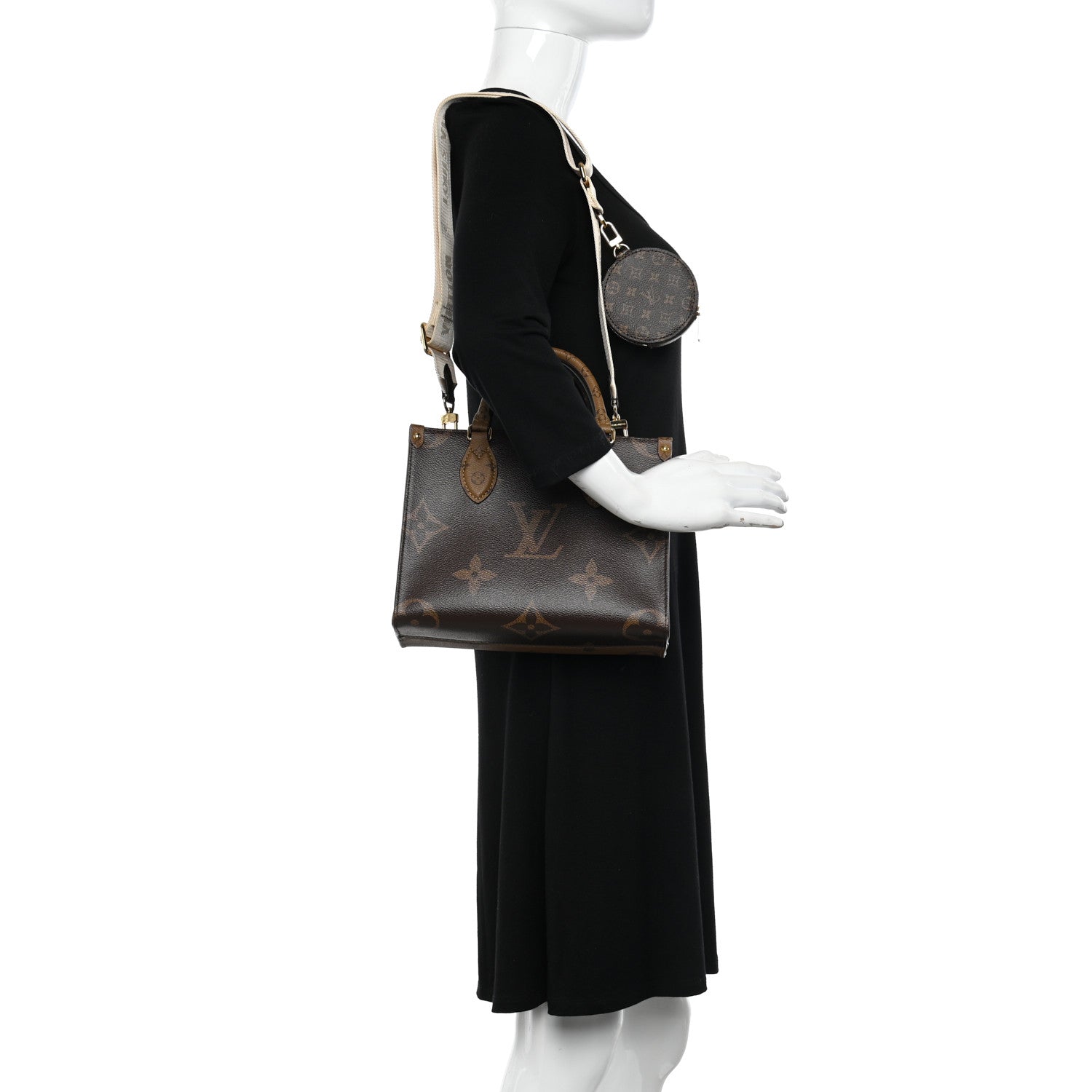 Louis Vuitton Reverse Monogram Giant Onthego PM 2 of 9