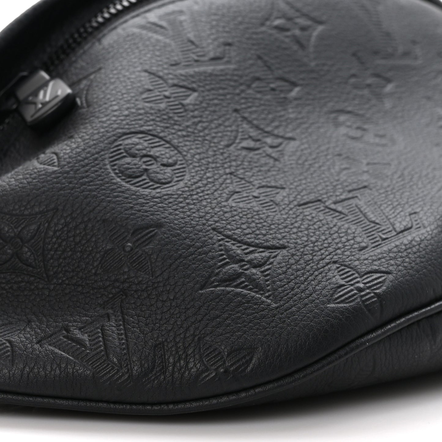 LOUIS VUITTON Calfskin Monogram Shadow Discovery Bumbag Black
