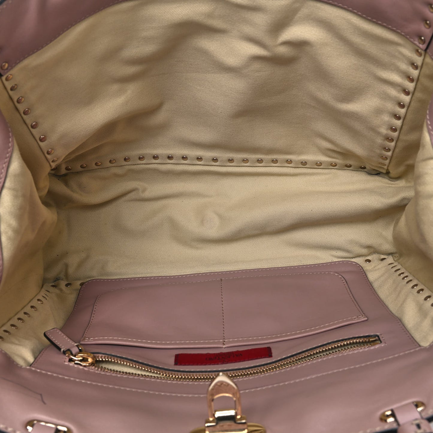 Vitello Medium Rockstud Tote Poudre