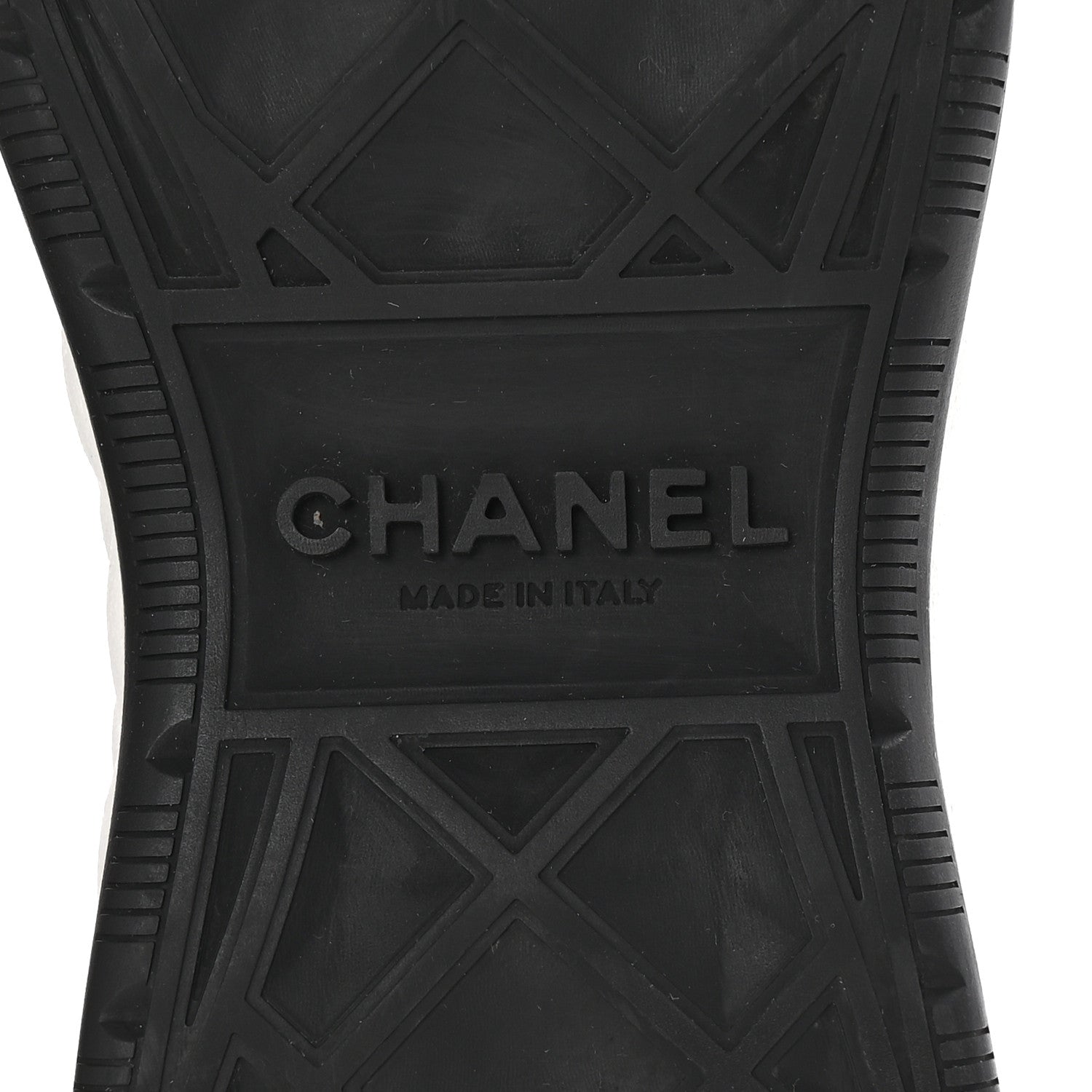 Chanel Velvet Calfskin Mixed Fibers CC Sneakers 38.5 Black 7 of 10