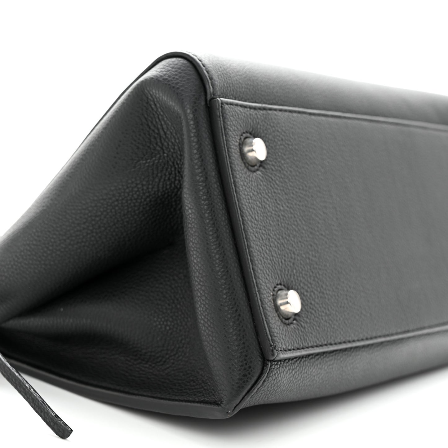 Supple Calfskin Medium Edge Shoulder Bag Black