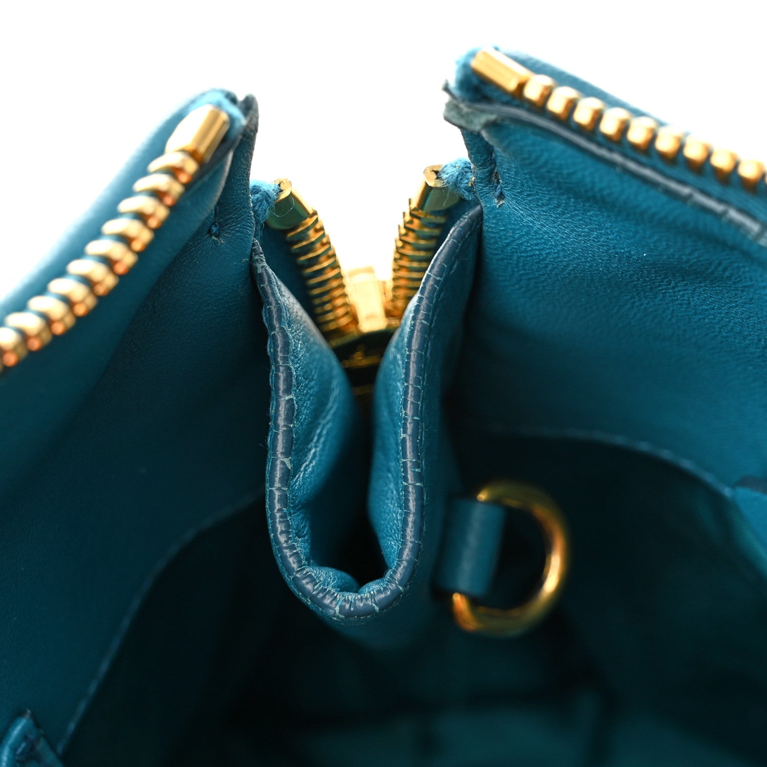 Miu Miu Nappa Matelasse Top Handle Bag Turchese 17 of 18
