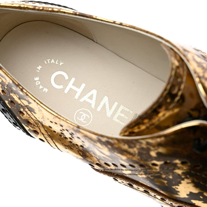 Chanel Fantasy Patent Calfskin Lace Up Oxfords 38.5 Gold Black 7 of 11