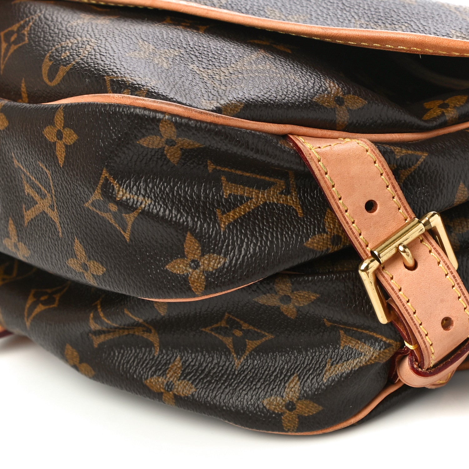 Louis Vuitton Monogram Saumur GM 9 of 12
