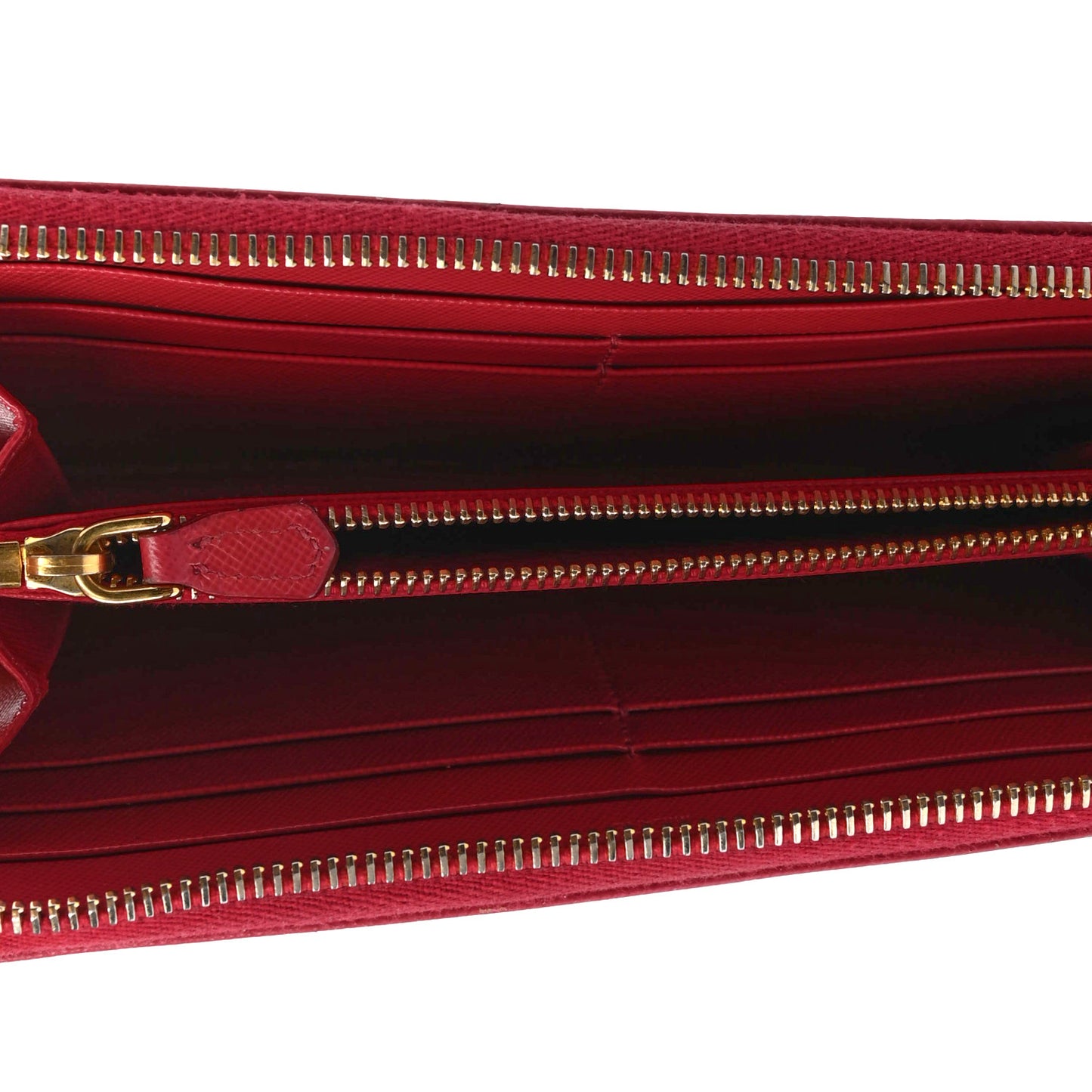 Saffiano Triangle Zip Around Wallet Peonia