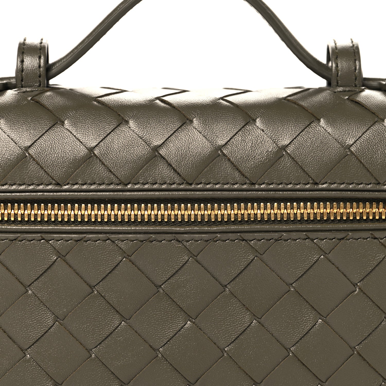 Bottega Veneta Calfskin Intrecciato Bang Bang Vanity Case Pinecone 7 of 10