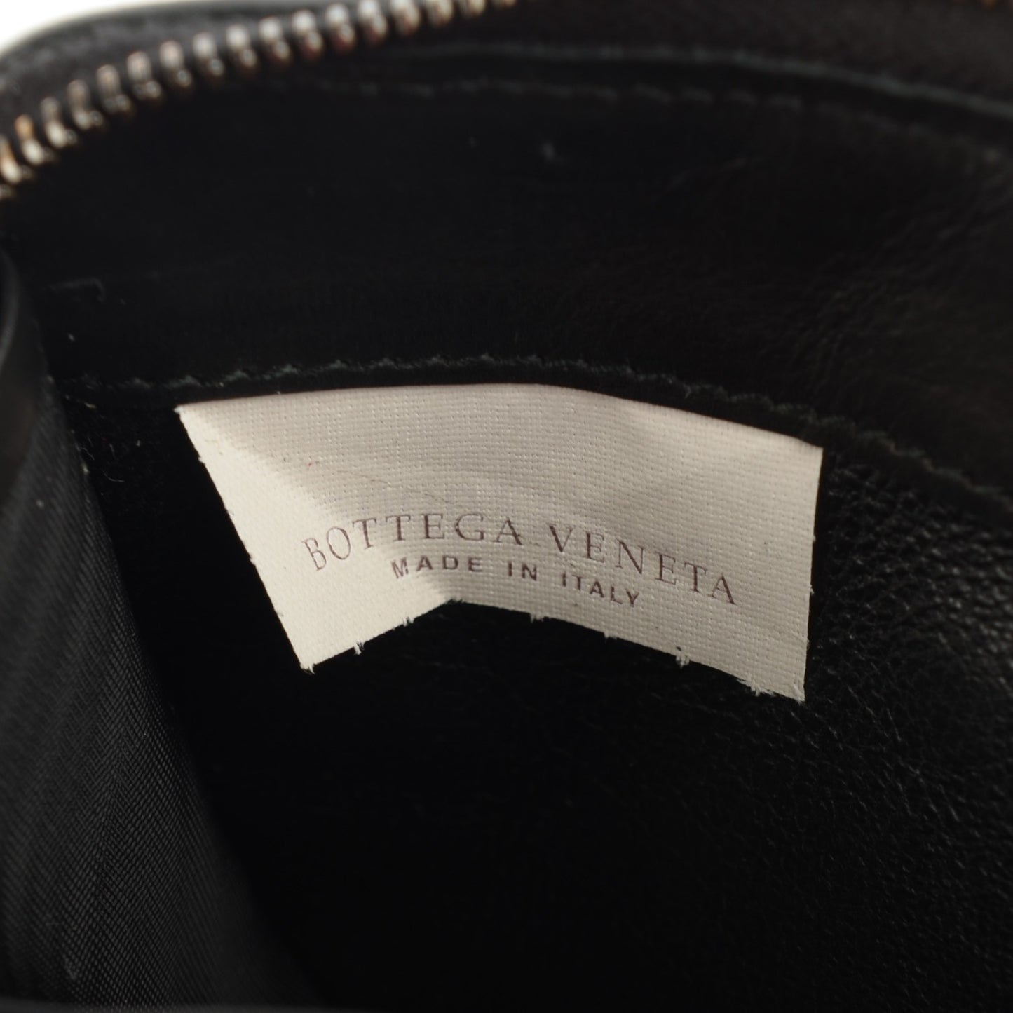 Waxed Calfskin Intrecciato Studded Wristlet Wallet Nero Black