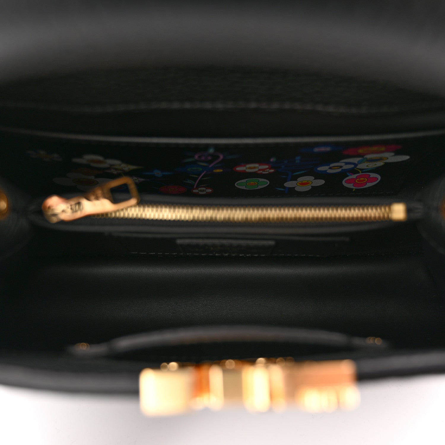 Louis Vuitton LV X TM Taurillon Superflat Capucines BB Black 4 of 9