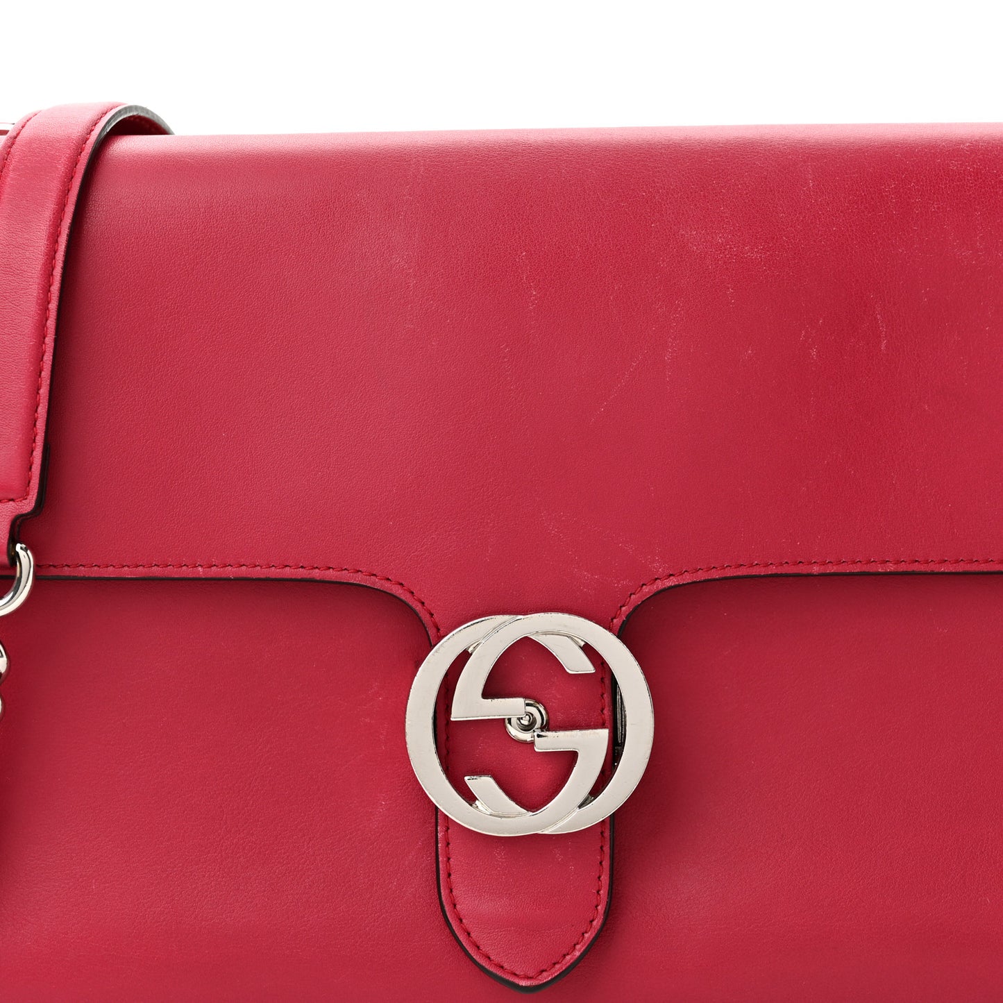 Moon Calfskin Medium Interlocking G Shoulder Bag Petunia