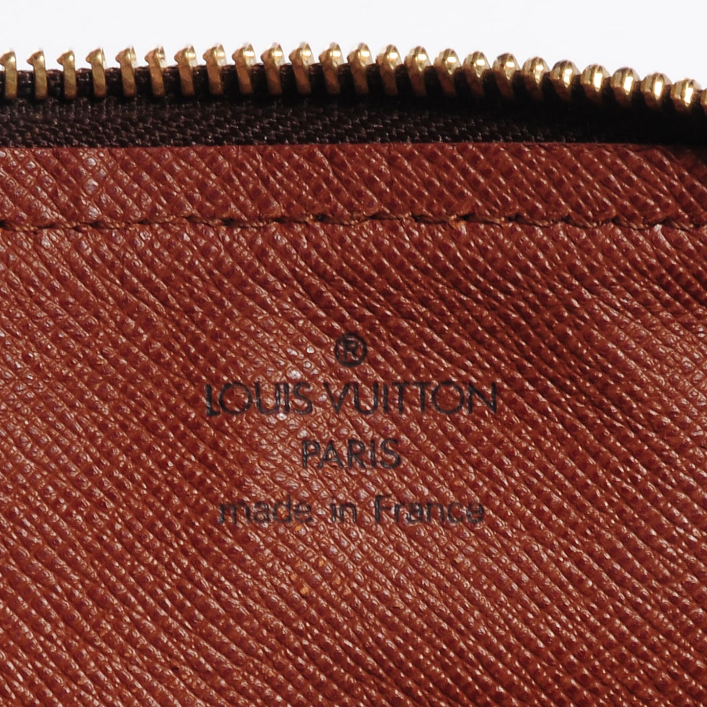Monogram Papillon 19