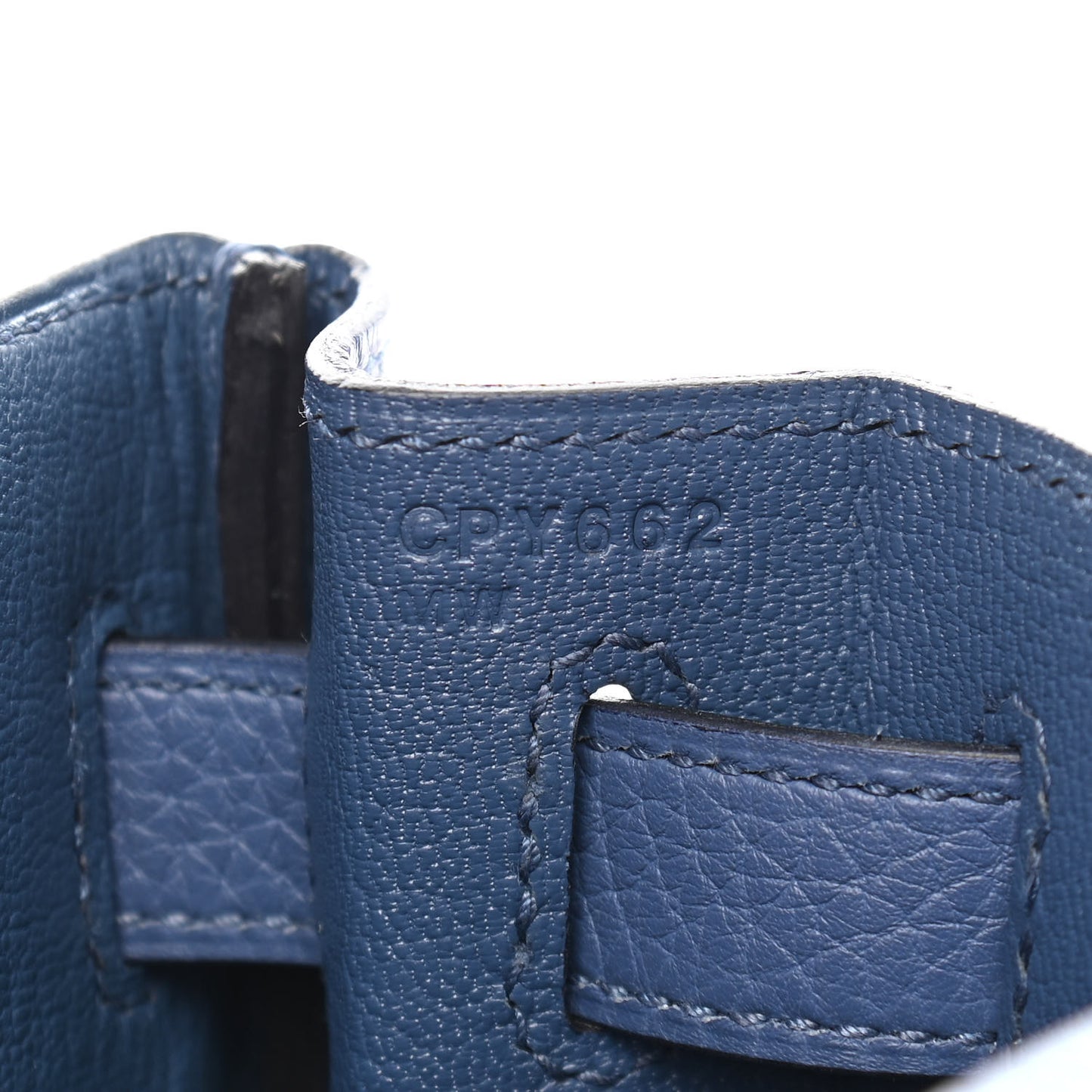 Taurillon Clemence Kelly Retourne 28 Bleu Brighton