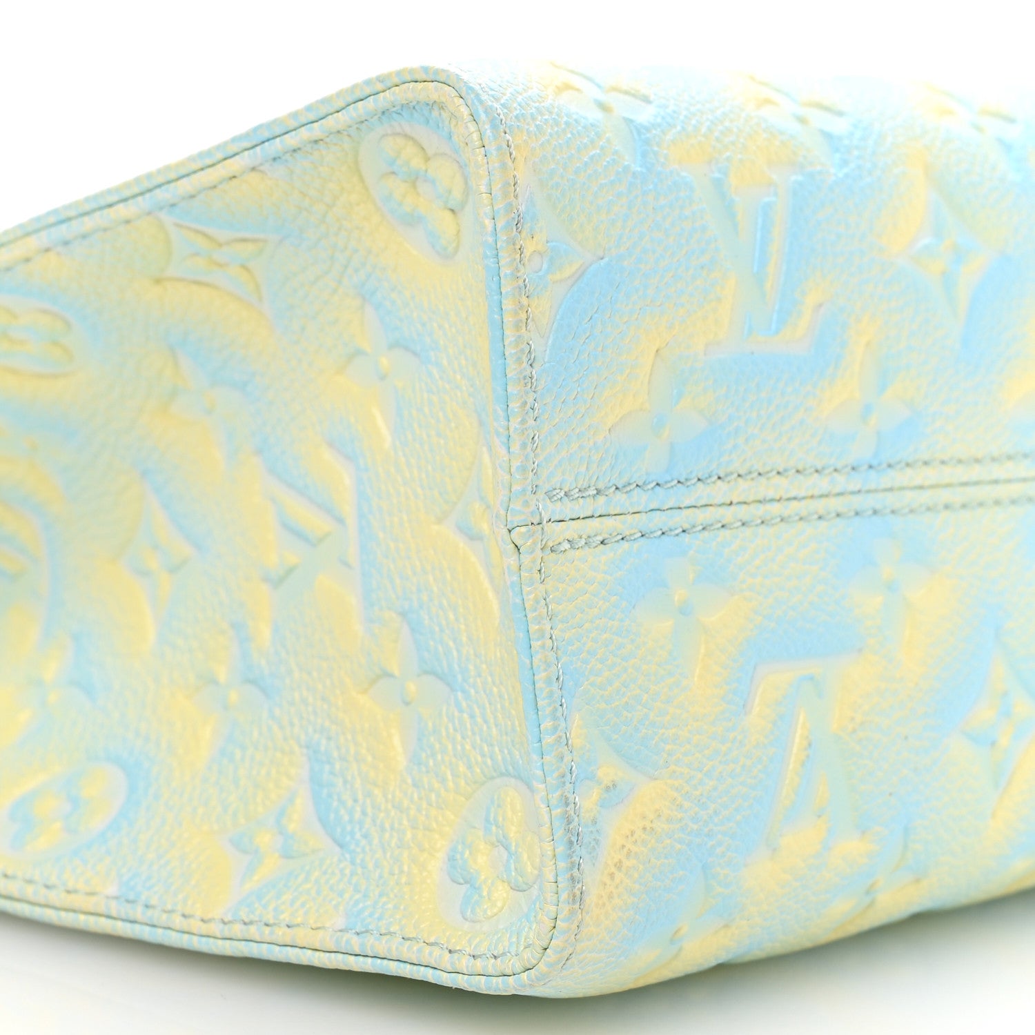 Louis Vuitton Empreinte Monogram Summer Stardust Onthego PM  Water Green 8 of 9