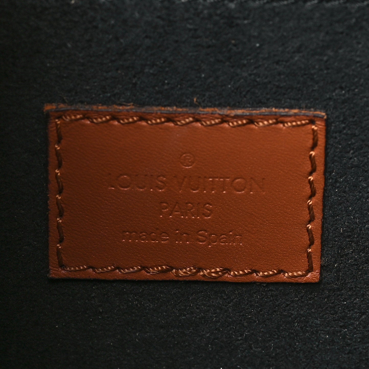 Reverse Monogram Dauphine MM