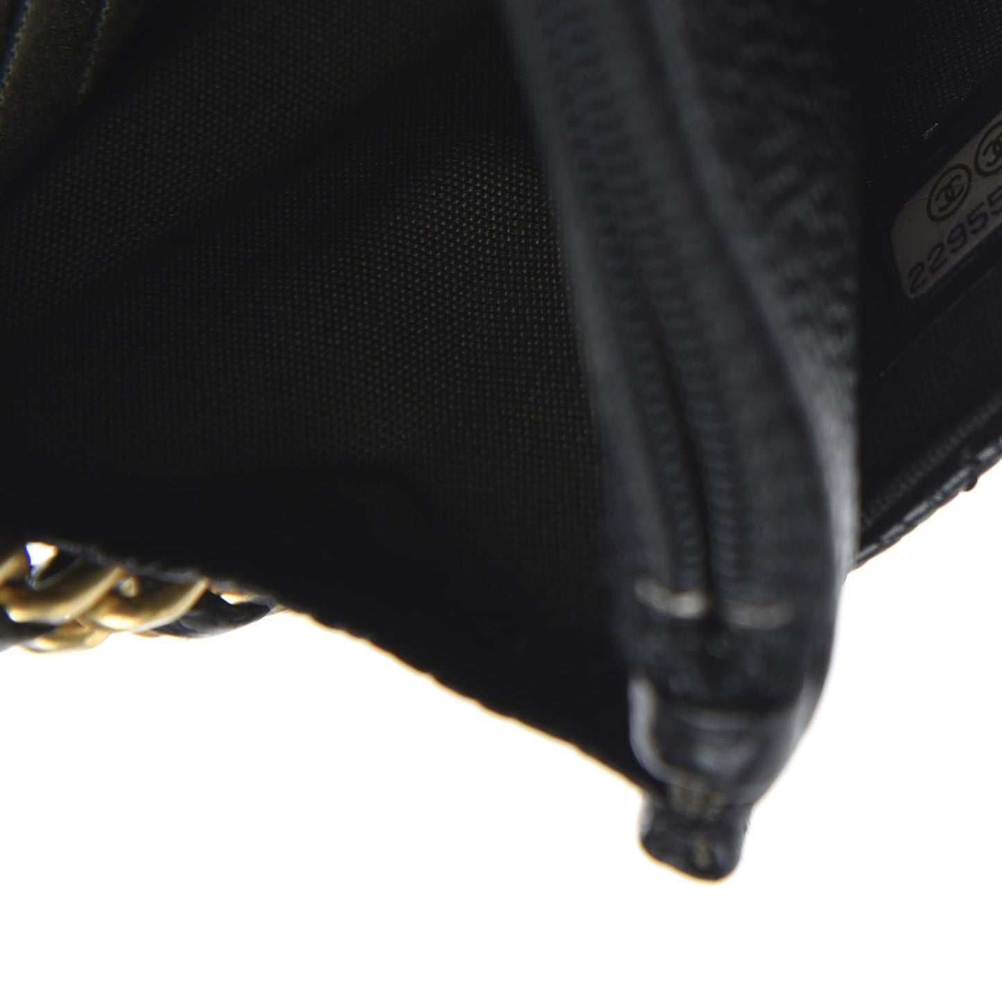 Caviar Quilted Boy Wallet On Chain WOC Black