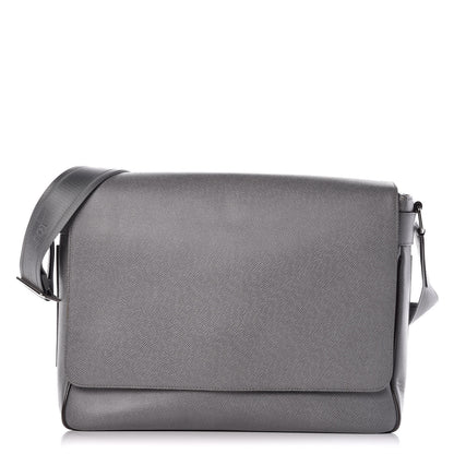 Louis Vuitton Taiga Roman Messenger GM Glacier 1 of 15