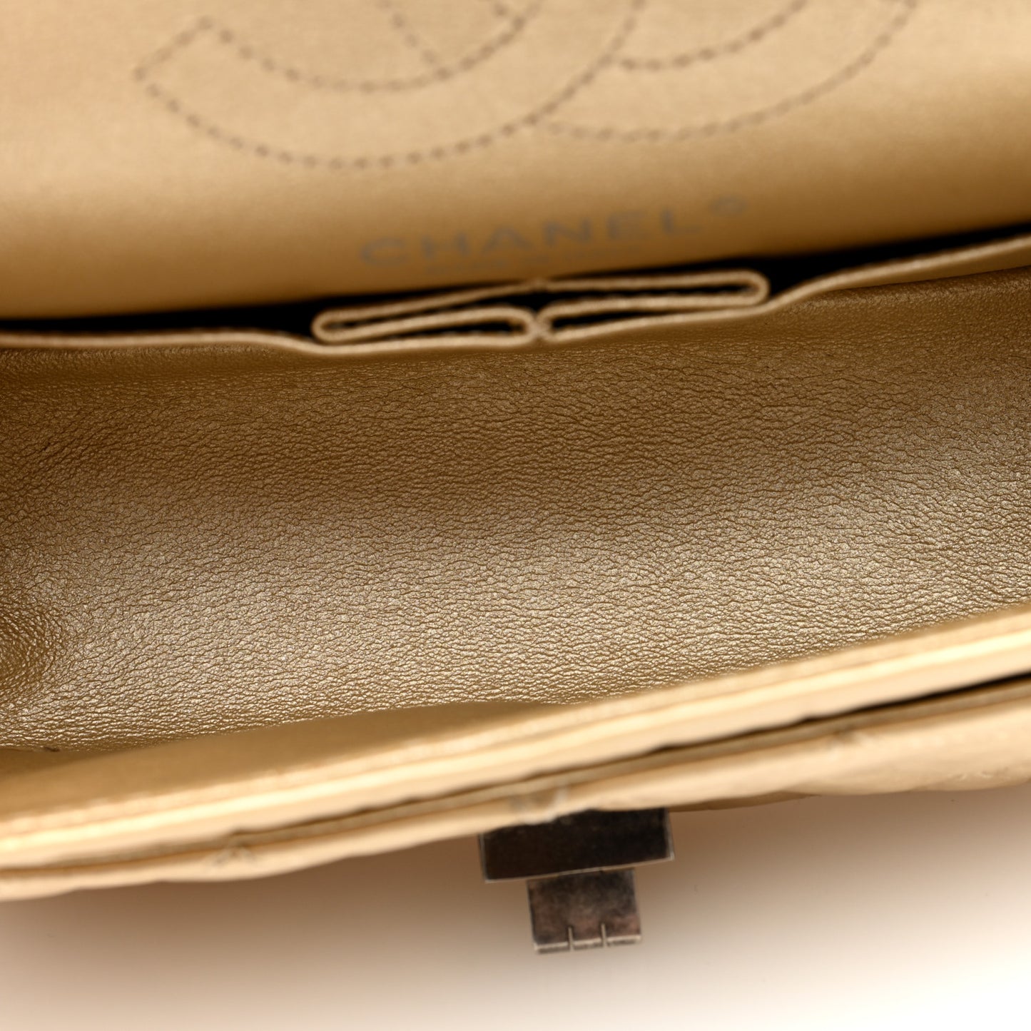 Metallic Aged Calfskin Quilted 2.55 Reissue 224 Flap Gold